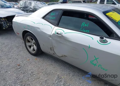 2010 Dodge Challenger Se из США, поврежденный, VIN 2B3CJ4DV9AH270088